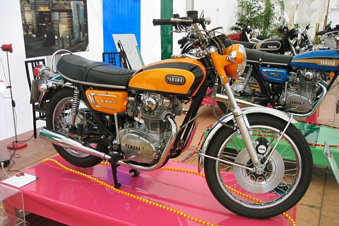 Yamaha XS 650, orange